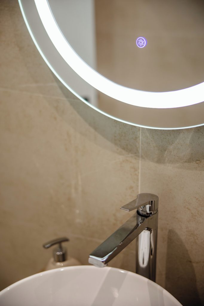 visitShkoder - Oro Inn Hotel (8) svg+xml;charset=utf - VisitShkoder