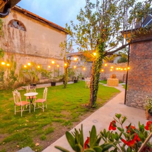 Accomodation 32 - VisitShkoder svg+xml;charset=utf - VisitShkoder
